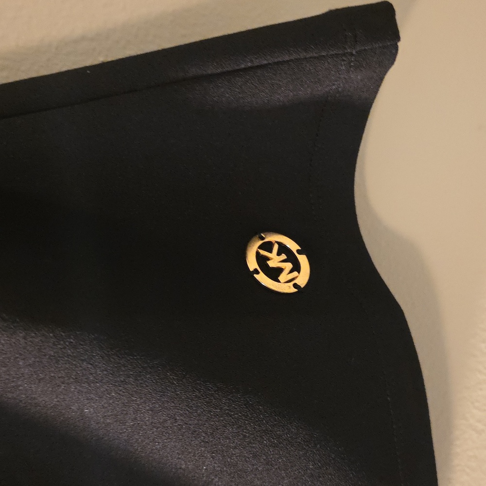 Michael Kors Black Cap Sleeve Blouse - Picture 4 of 6